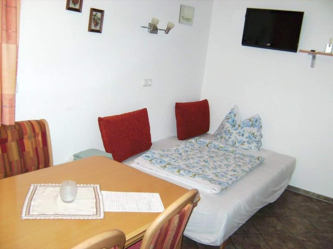 Appartment Steger Klara ميترسل المظهر الخارجي الصورة